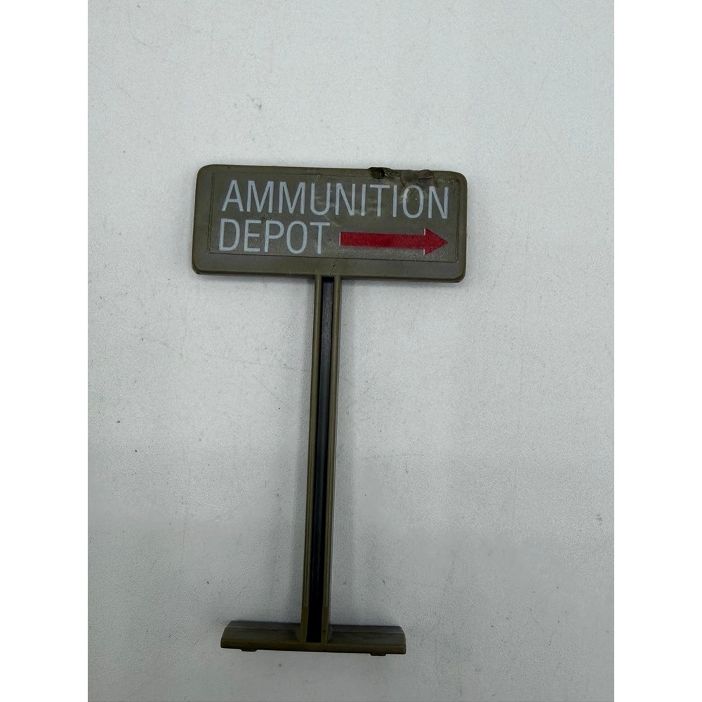 Vintage 1984 Hasbro GI Joe Restricted Area & Ammunition Depot Signs Accessory - Picture 5 of 8
